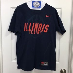 Nike T-shirt